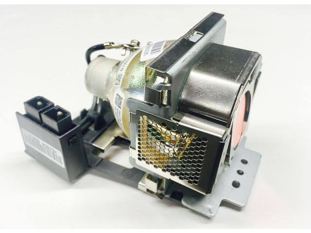 Replacement Lamp M747