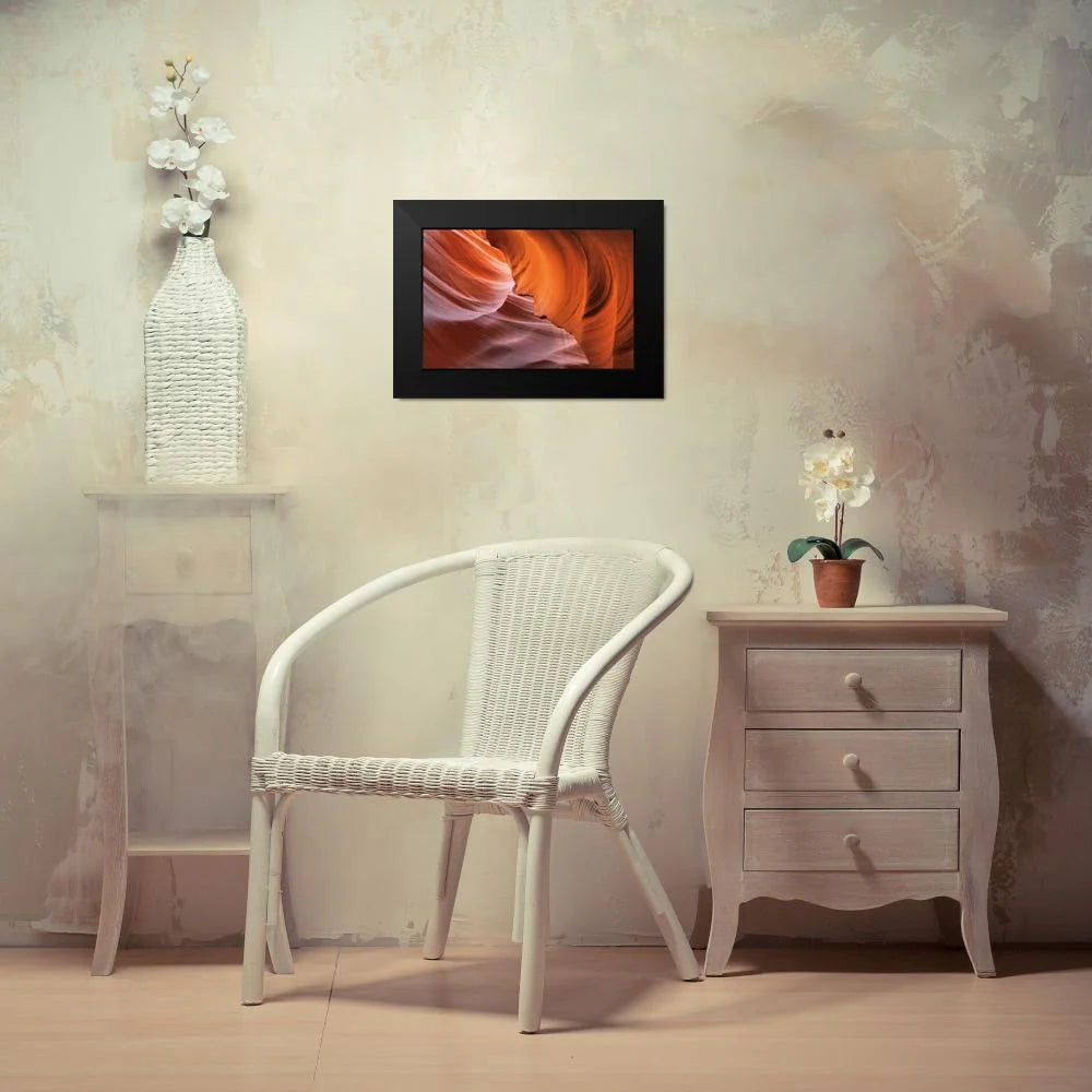Black Modern Framed Museum Art Print T39209