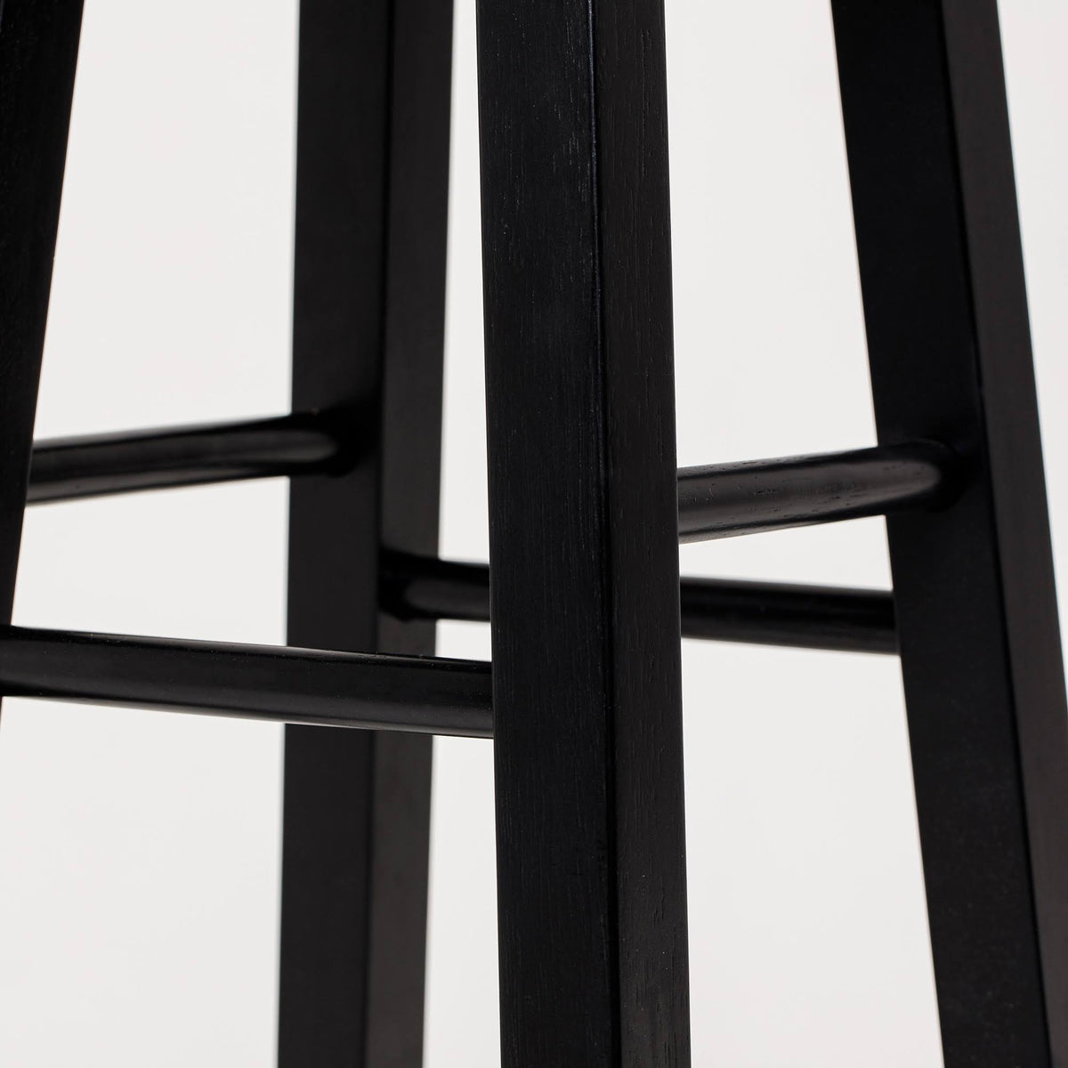 Bar Stool with Round Acacia Seat A96562