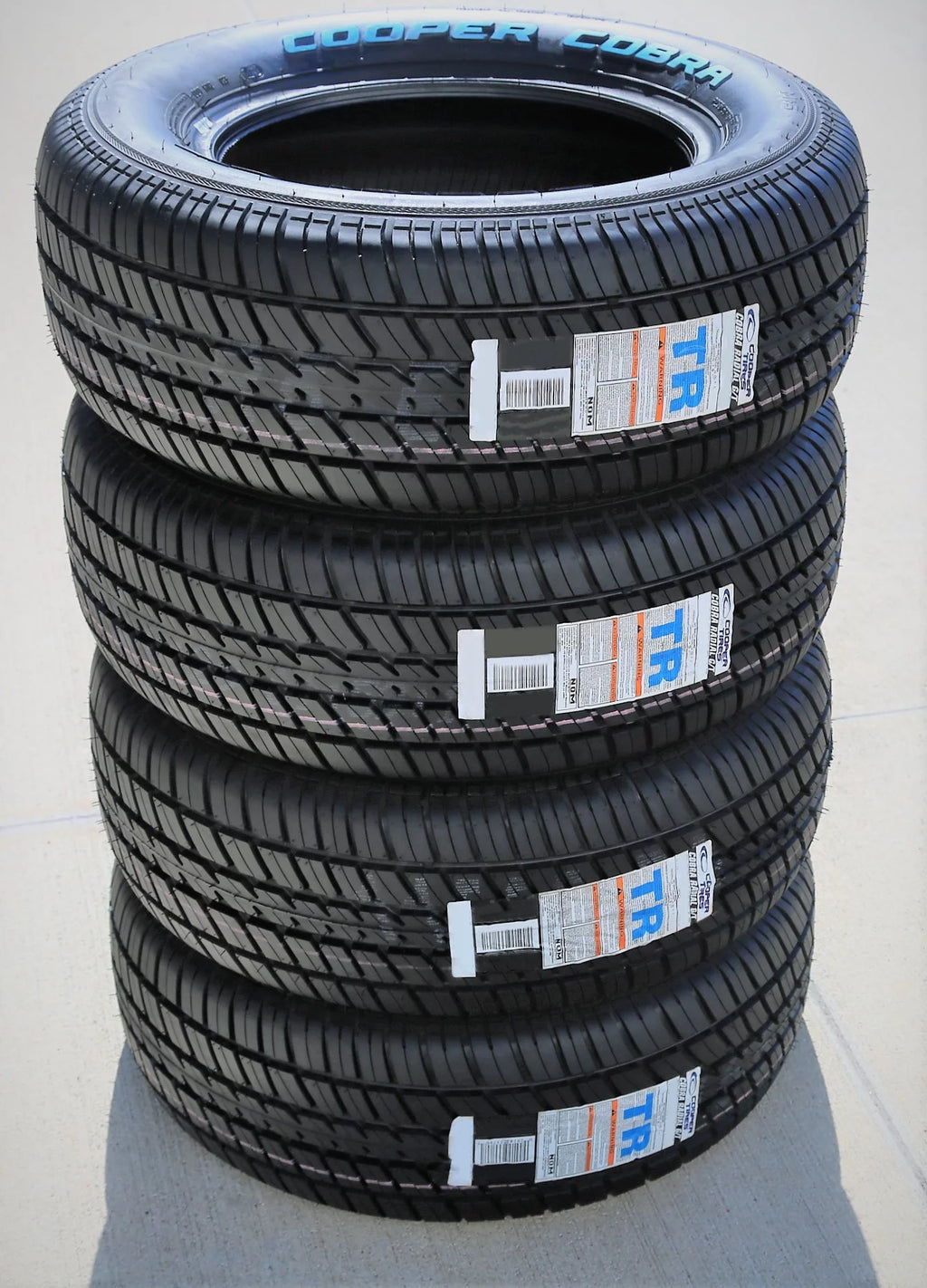 Set of 4 All Season Tires U637936