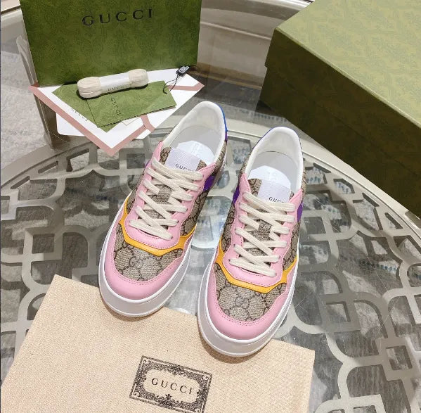 Pink Shoes B527