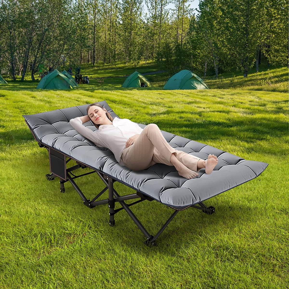 Oversized XXL Folding Camping Cot with Cushion & Carry Bag D591717