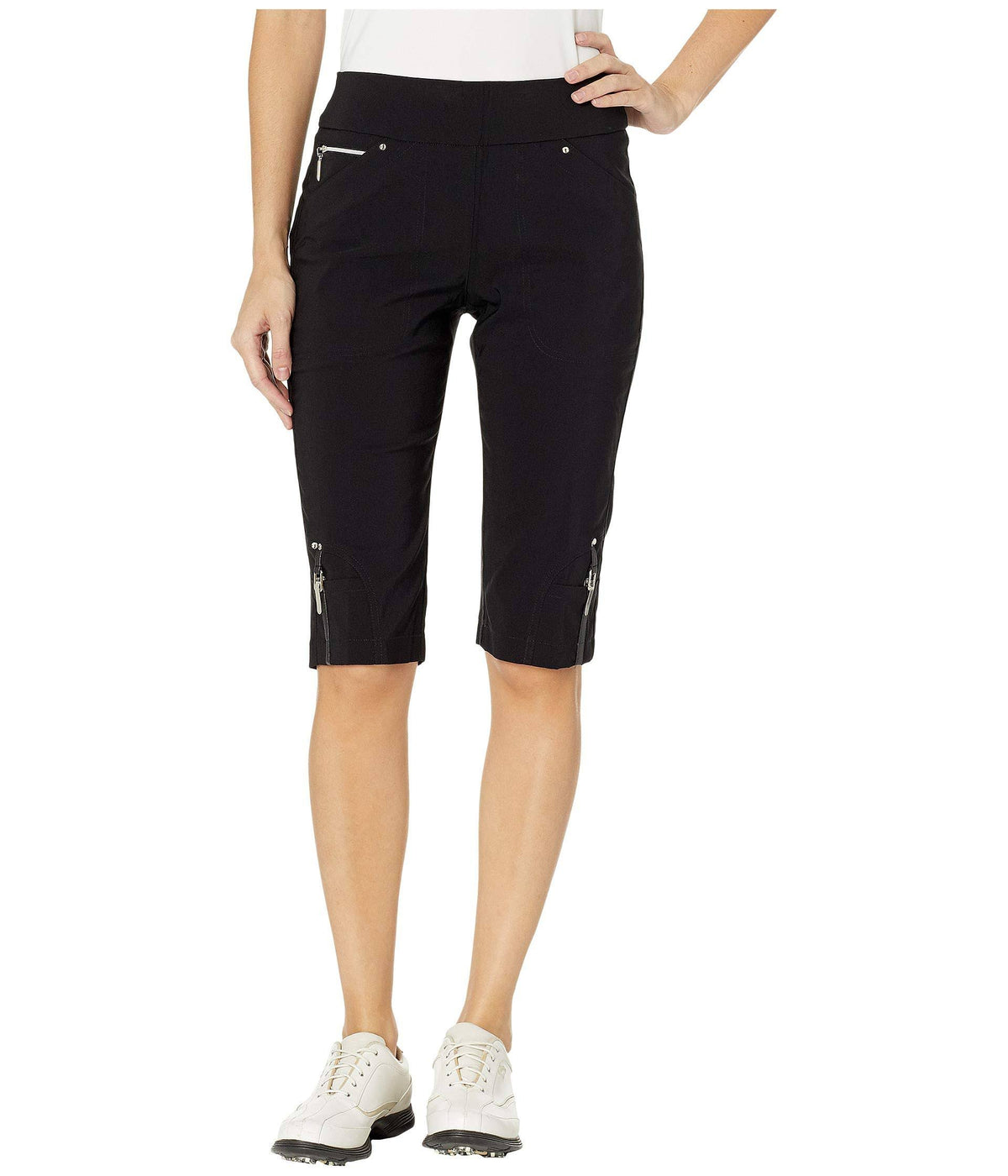 Black Pull-On Knee Capris R7976