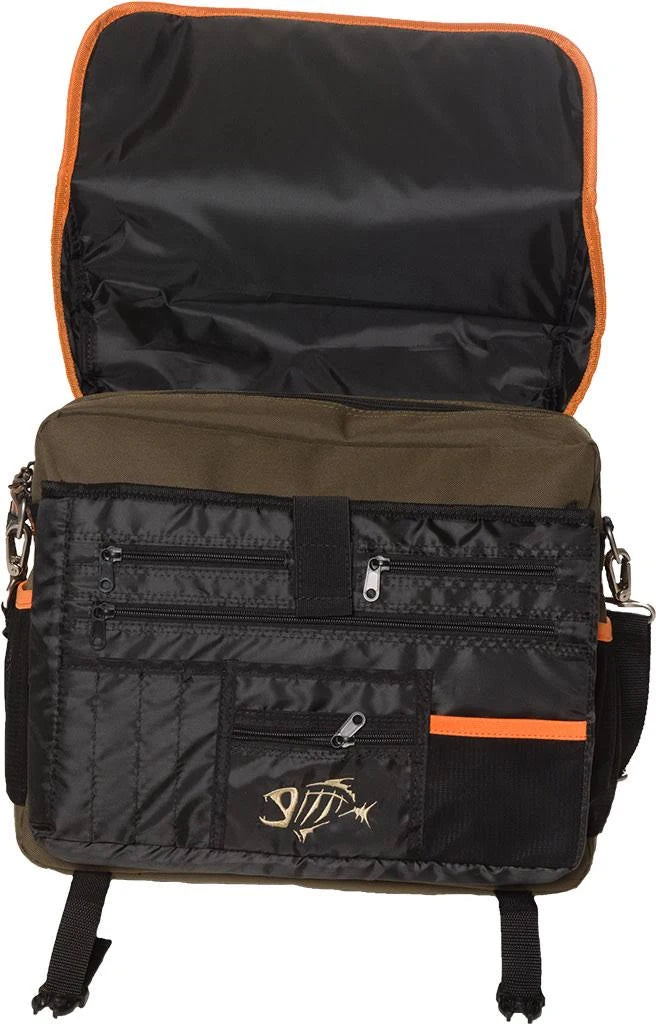 Moss River Runner Bag R999