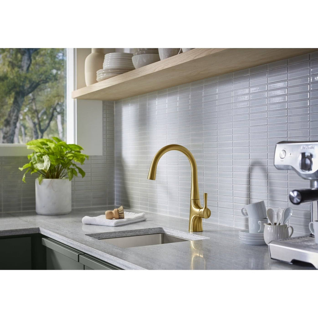 Polished Chrome Single Handle Lever Bar Faucet U581