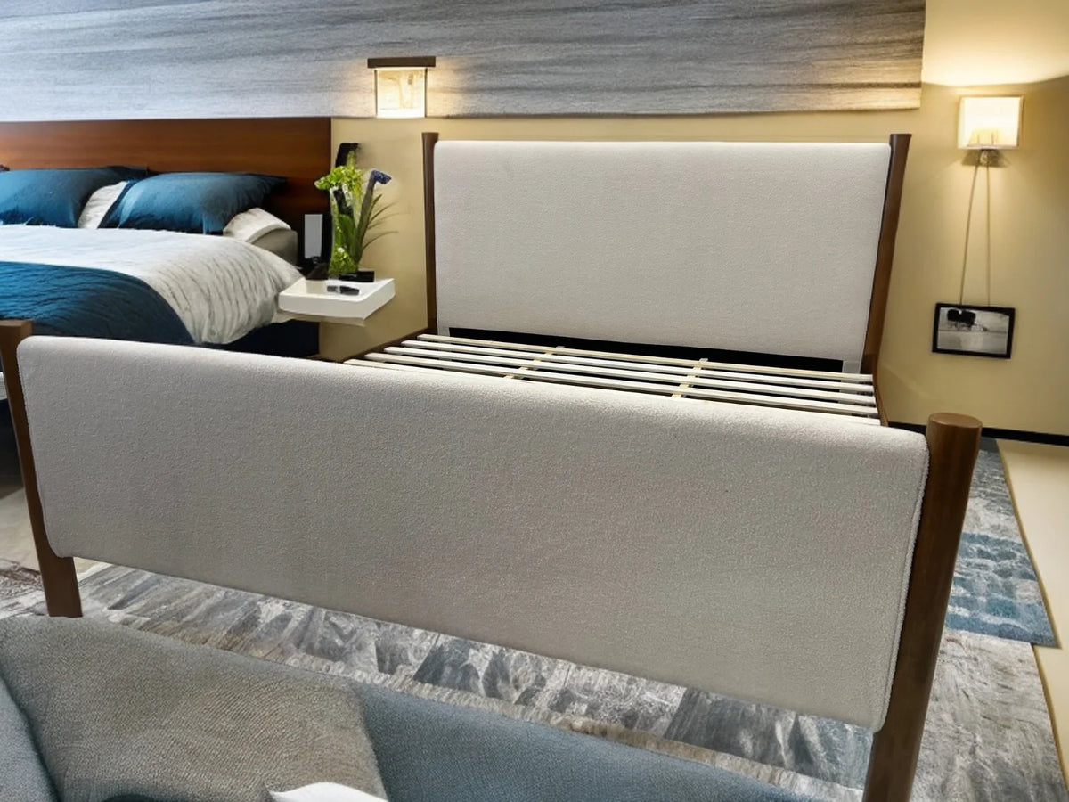 White Platform Bed with Wood Legs Queen U805519