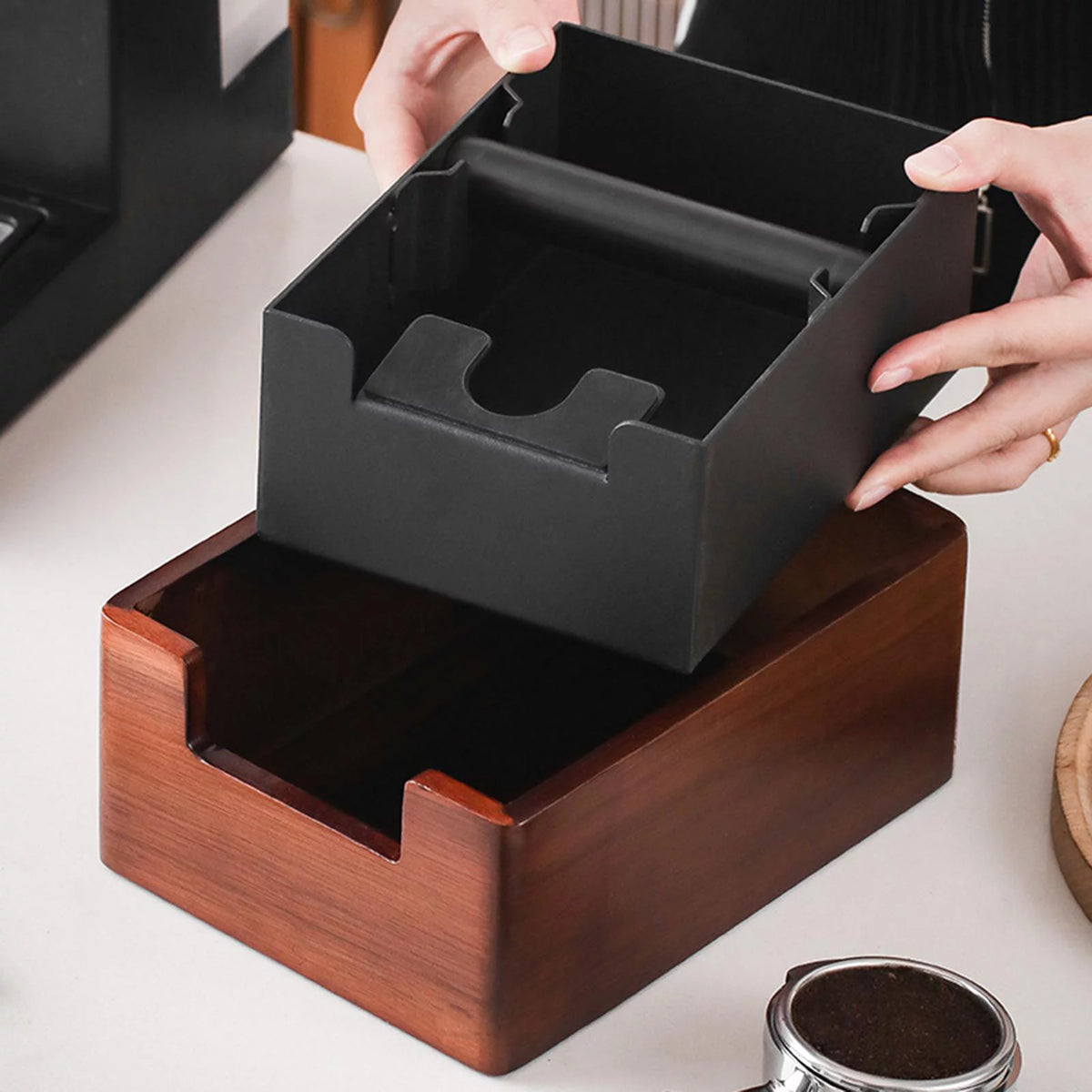 Coffee Grounds Knocking Bucket B89133