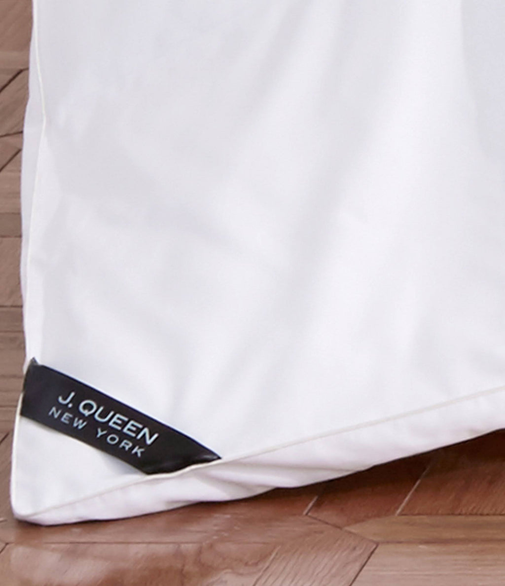 Full/Queen White Down Alternative Comforter F239240