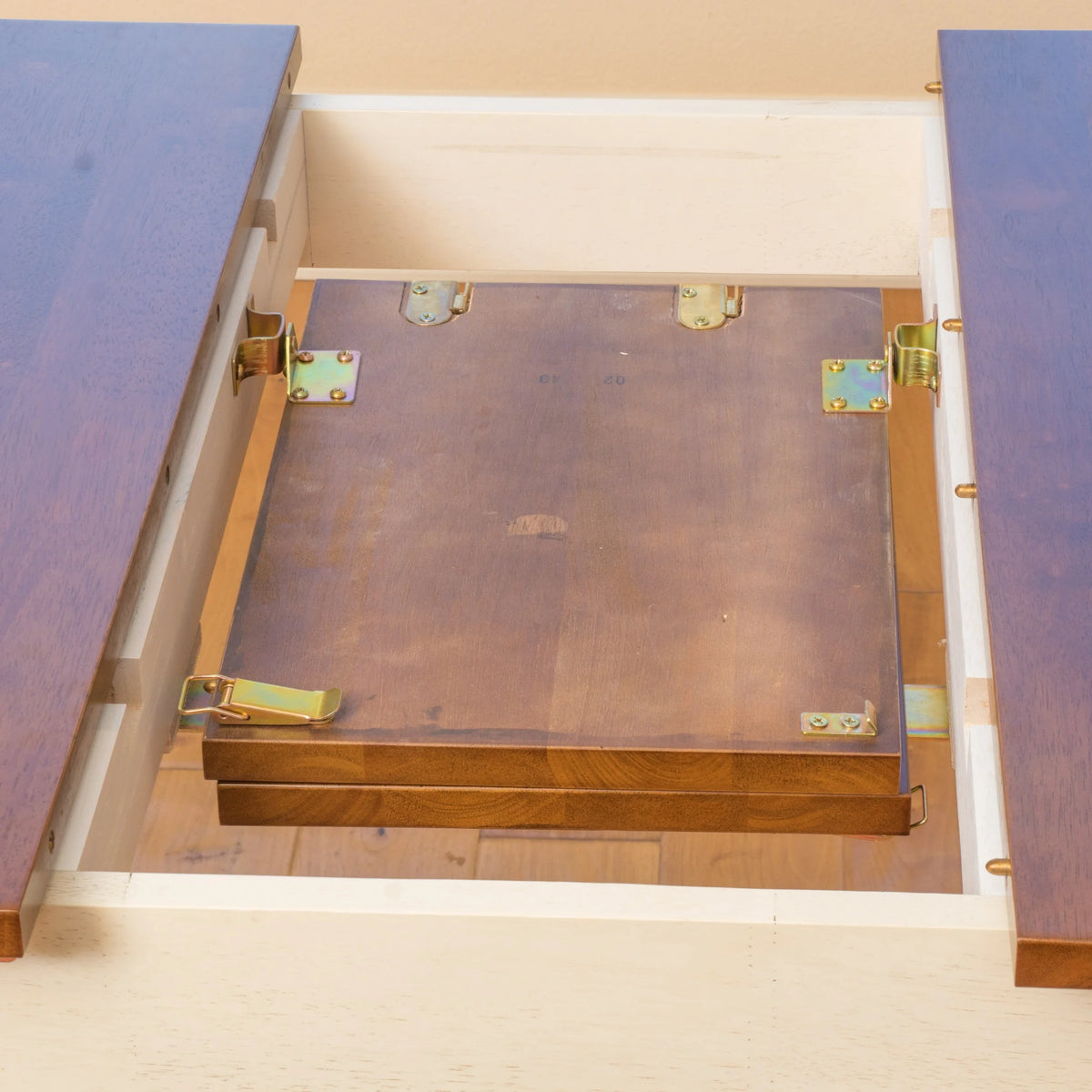 Rectangular Expandable Dining Table D909