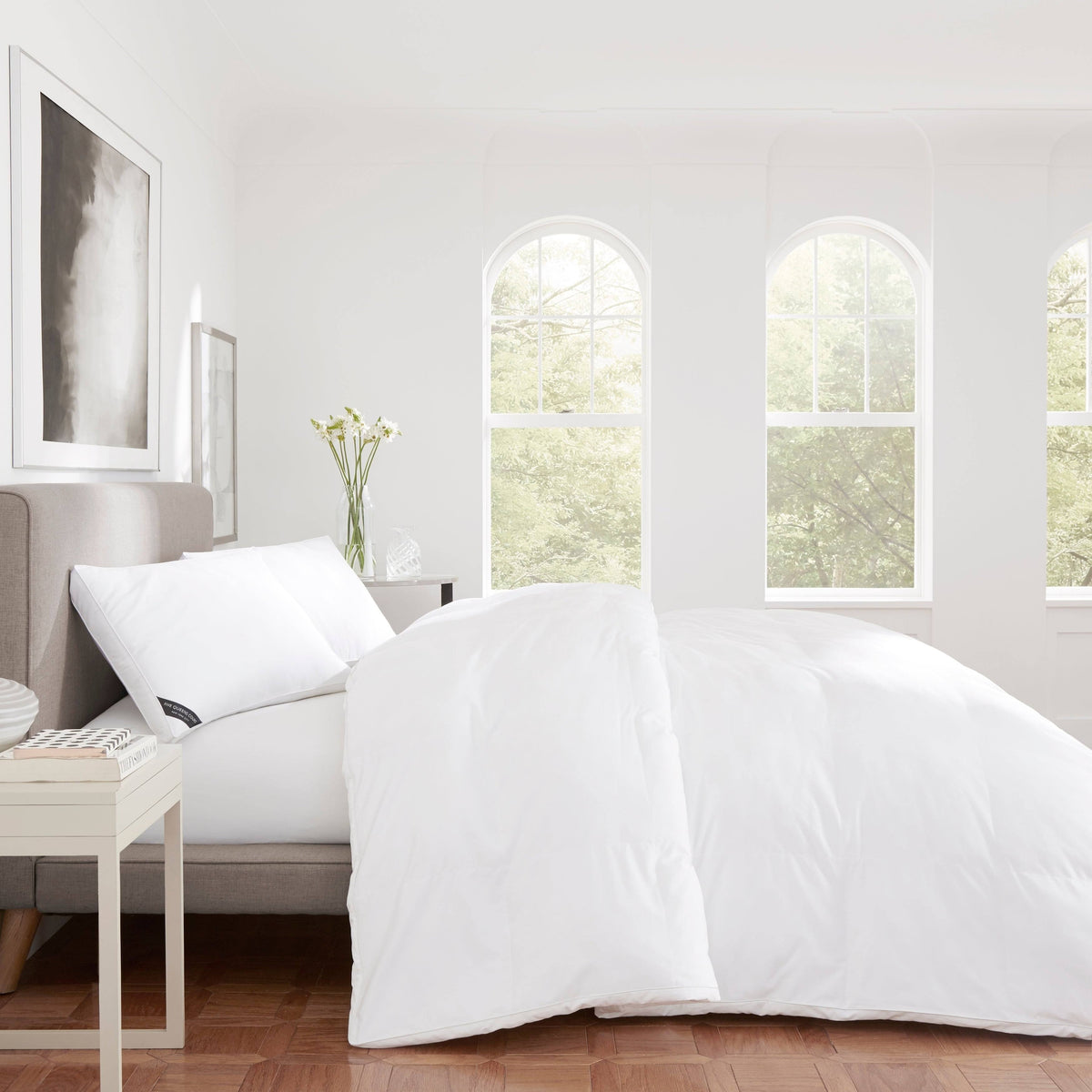 Full/Queen White Down Alternative Comforter F239240